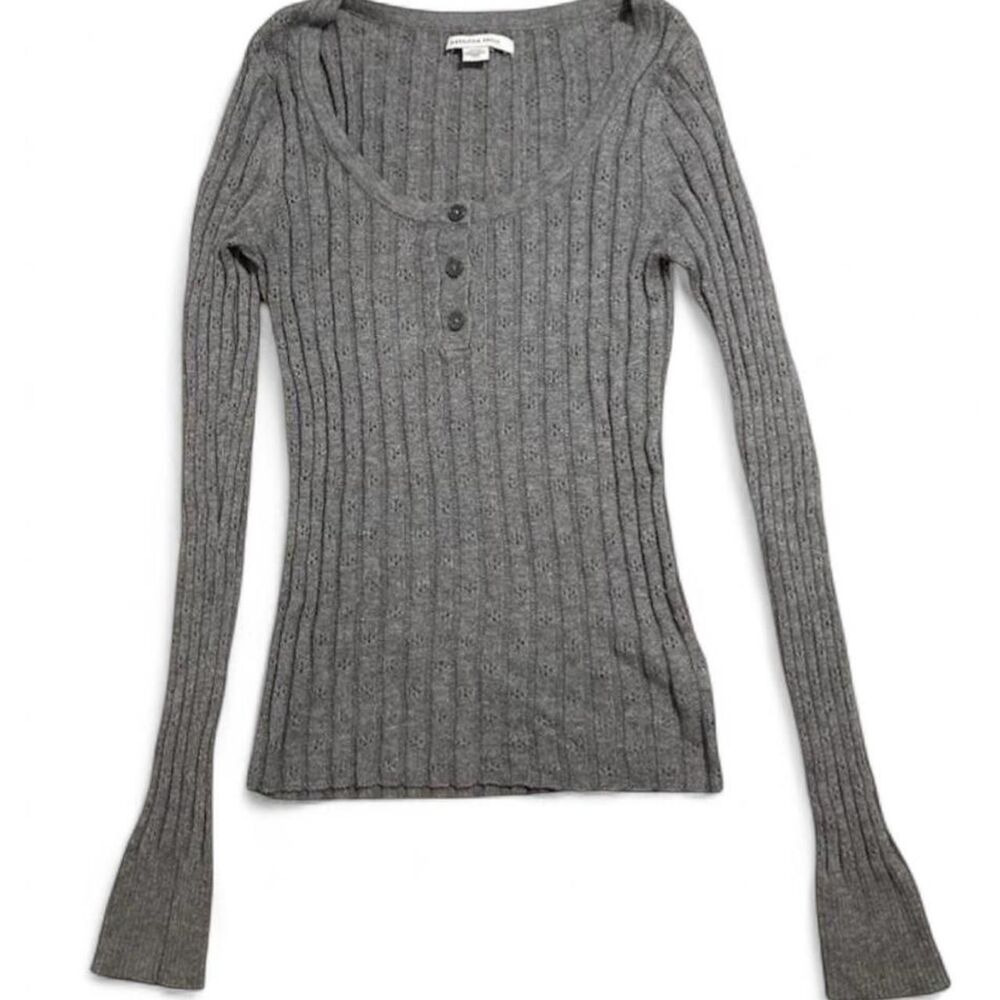 American eagle outfitters Women's Grey ribbed eyelet knit long sleeve Blouse